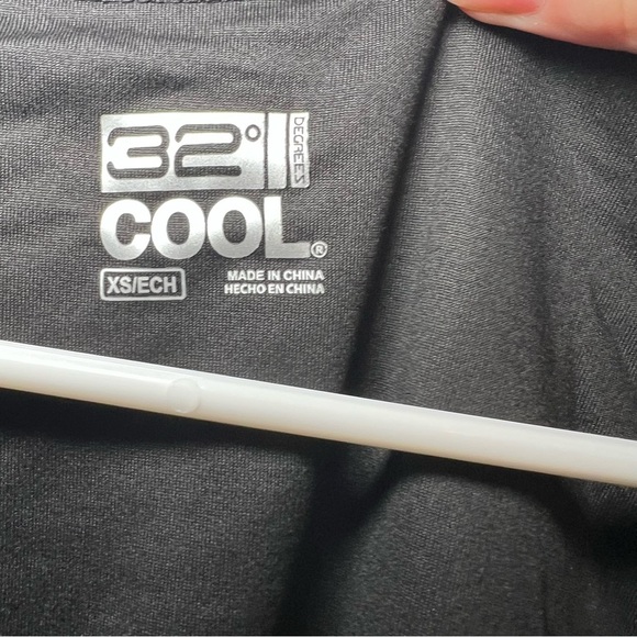 32 Degrees Women’s Cool Tank With Build In Bra Sleep Workout Size Xs Black - Picture 2 of 6